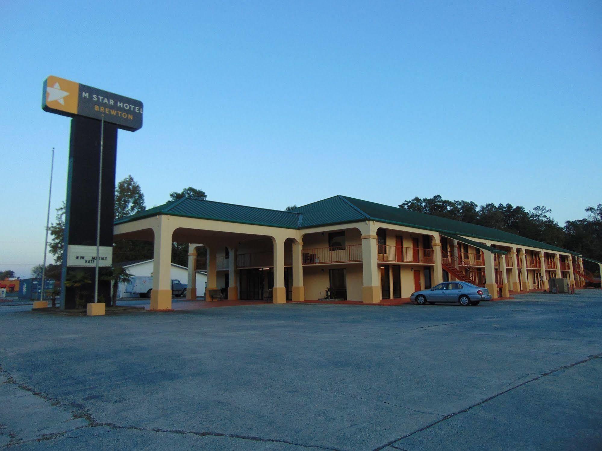 Days Inn & Suites By Wyndham Brewton Exterior foto