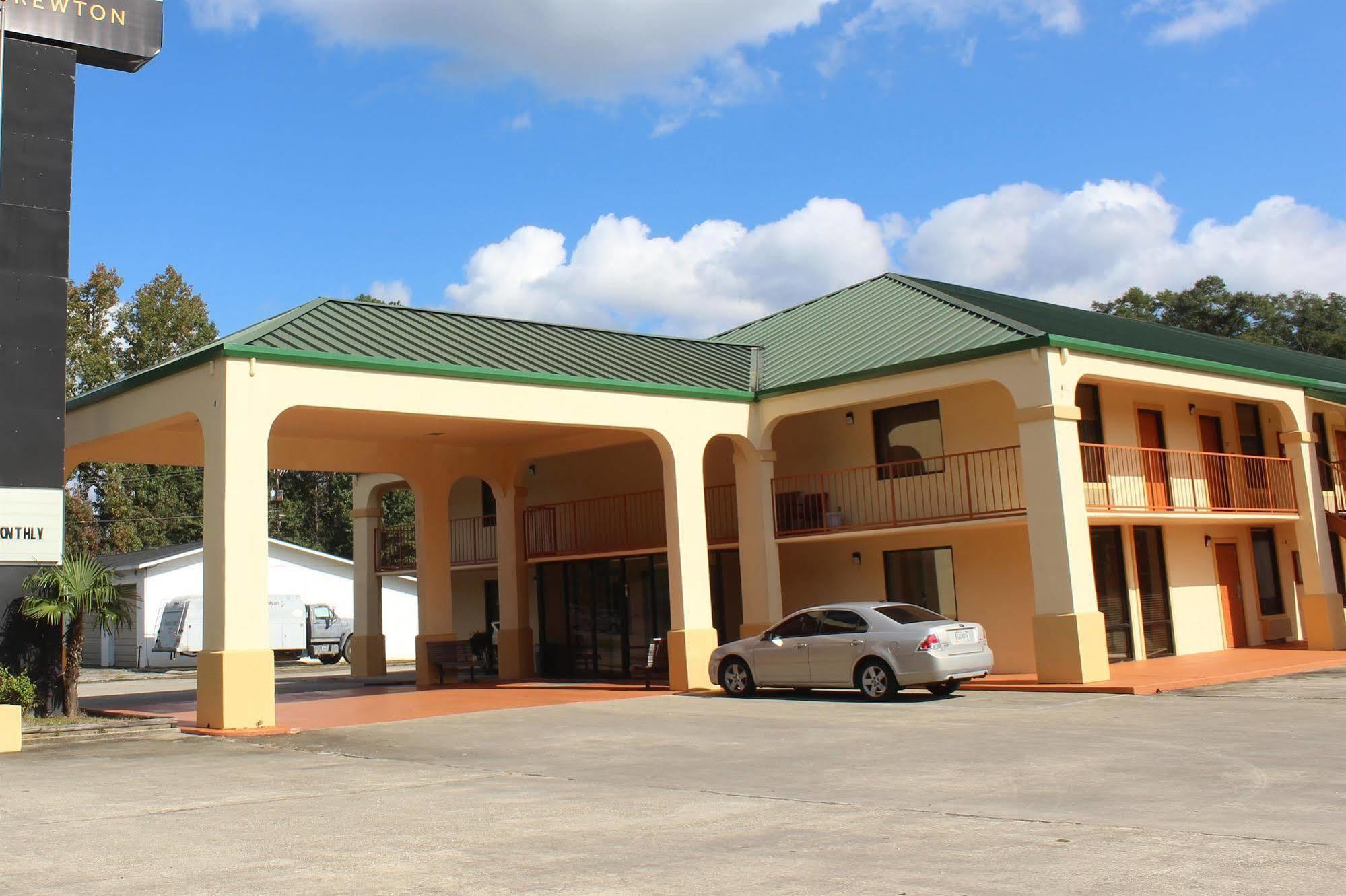 Days Inn & Suites By Wyndham Brewton Exterior foto